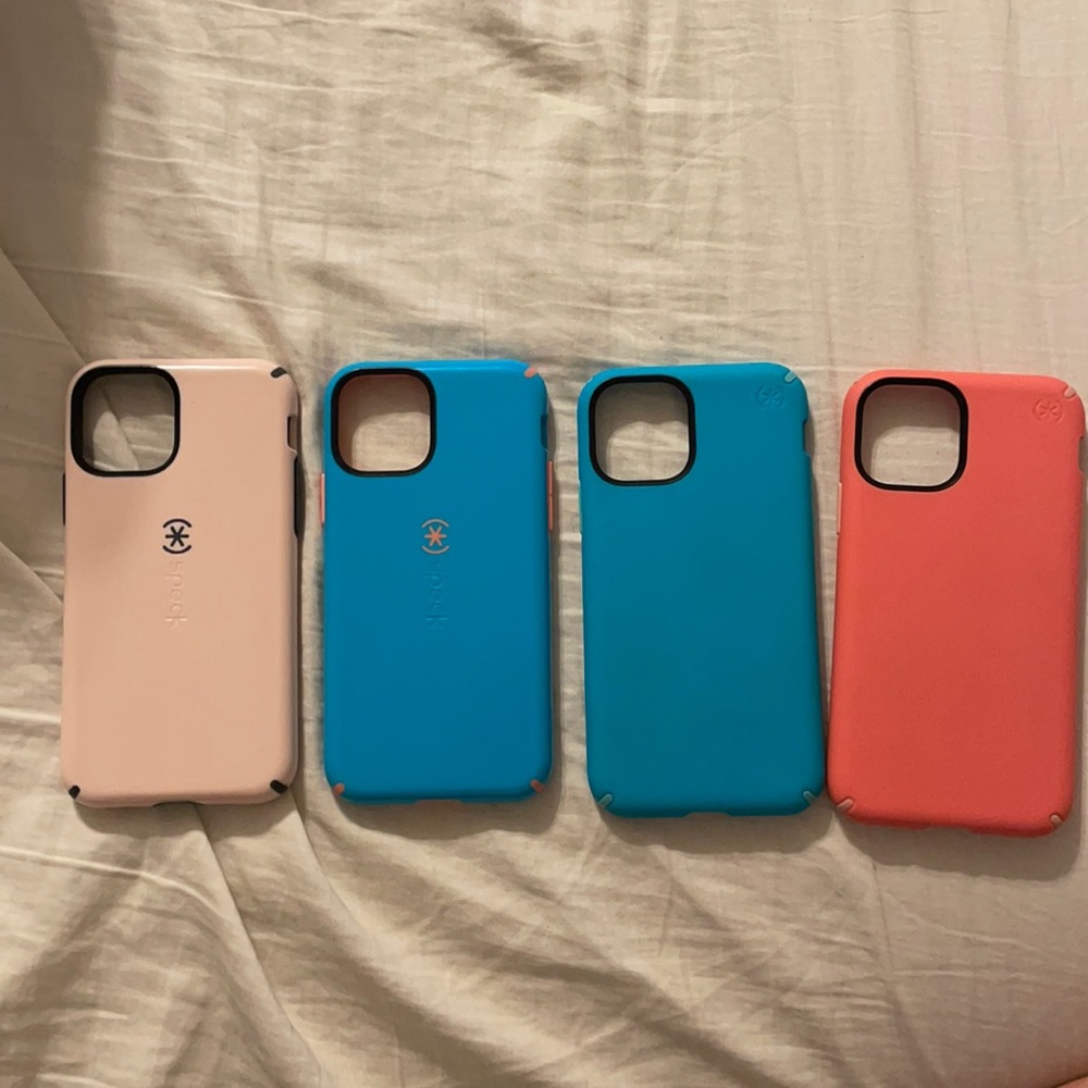 Speck IPhone 11 Pro phone cases